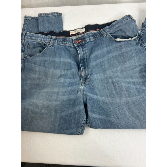 Men's LEE L642 Modern Series Relaxed Fit Straight Leg Jeans Size 46x30 Blue EUC - Picture 1 of 5